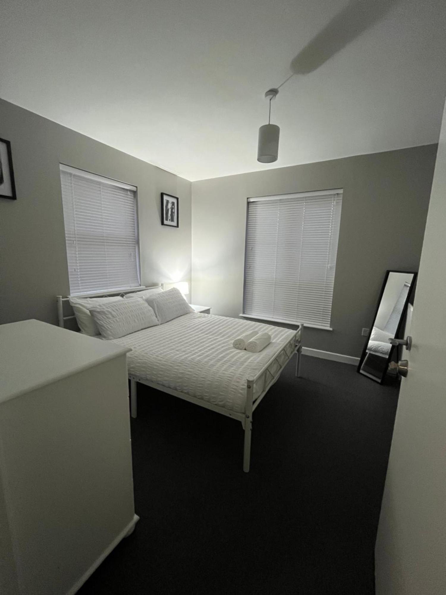 2 Bedroom Ground Floor Apartment Belfast Exteriör bild